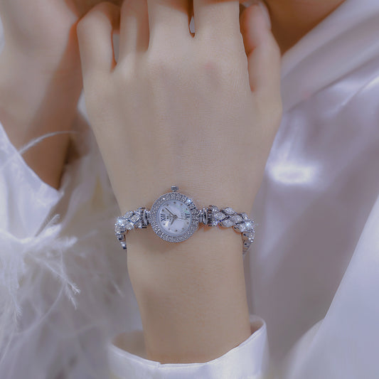 Baita Starry Horse Eye Zircon Light Luxury Exquisite Mermaid Watch